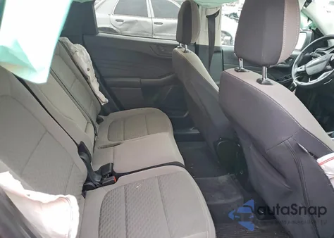 2022 Ford Escape Se z USA, uszkodzony, nr VIN 1FMCU9G64NUA39315